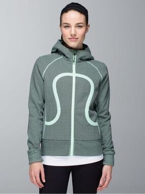 Lululemon Scuba Hoodie Vintage sz 8